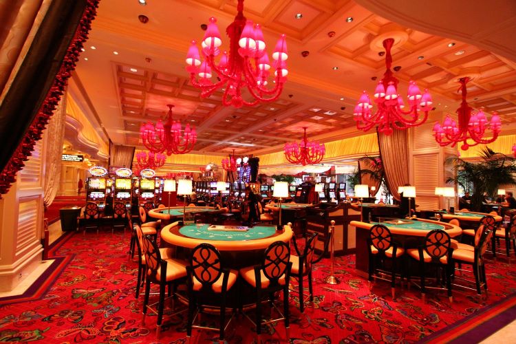 casino hall tables